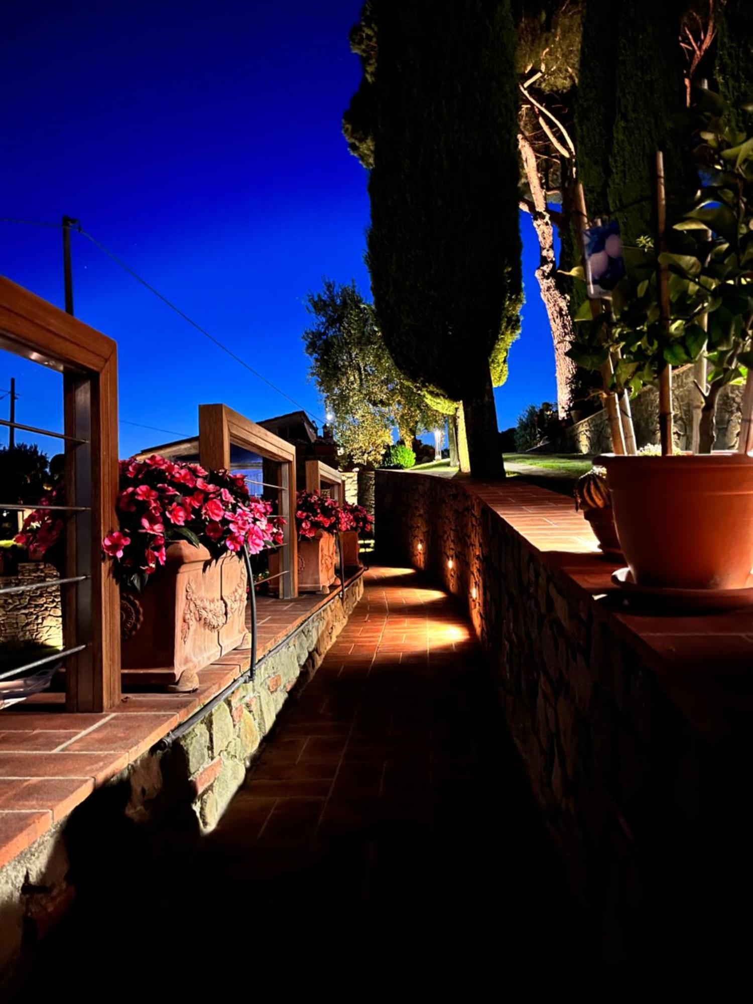Villa L'Uliveta มอนเตกาตินี แตร์เม ภายนอก รูปภาพ